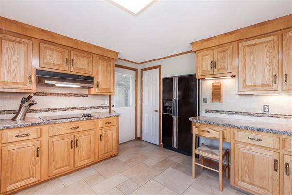 87 Maple Street Southampton, MA 01073 - Photo 13 of 30 Gallery Image 13