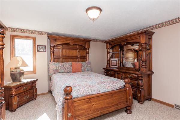 87 Maple Street Southampton, MA 01073 - Photo 15 of 30 Gallery Image 15