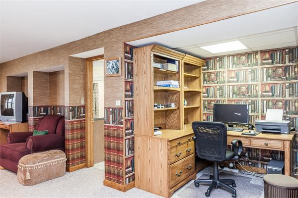 87 Maple Street Southampton, MA 01073 - Photo 28 of 30 Gallery Image 28