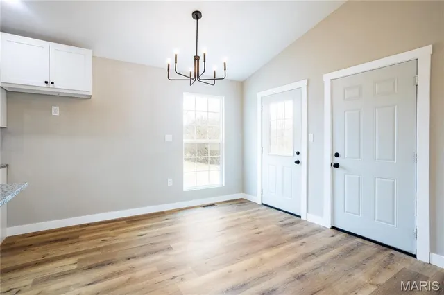 $272,950 | 1123 Moulton Street, De Soto, MO 63020