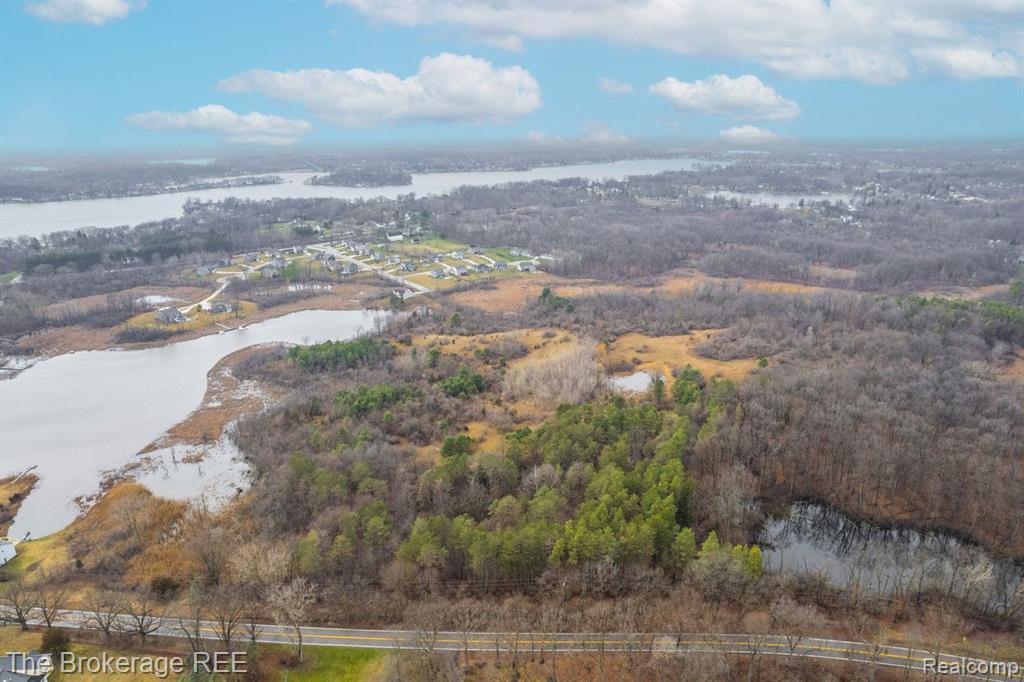 0 Mccully Lane Fenton, MI 48430 - Photo 9 of 11 Gallery Image 9