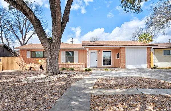 $1,950 | 6707 Desilu Drive, San Antonio, TX 78240