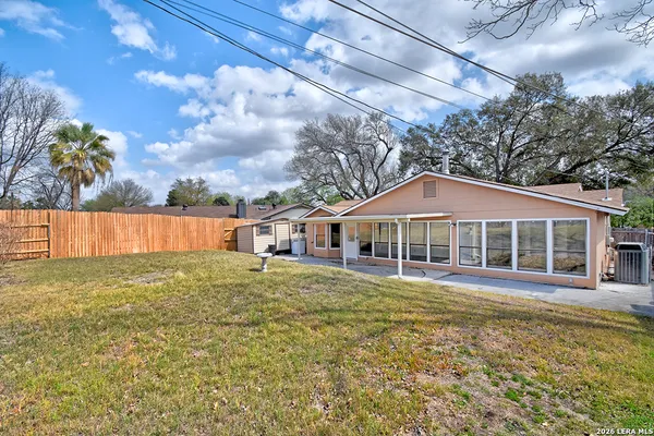 $1,950 | 6707 Desilu Drive, San Antonio, TX 78240