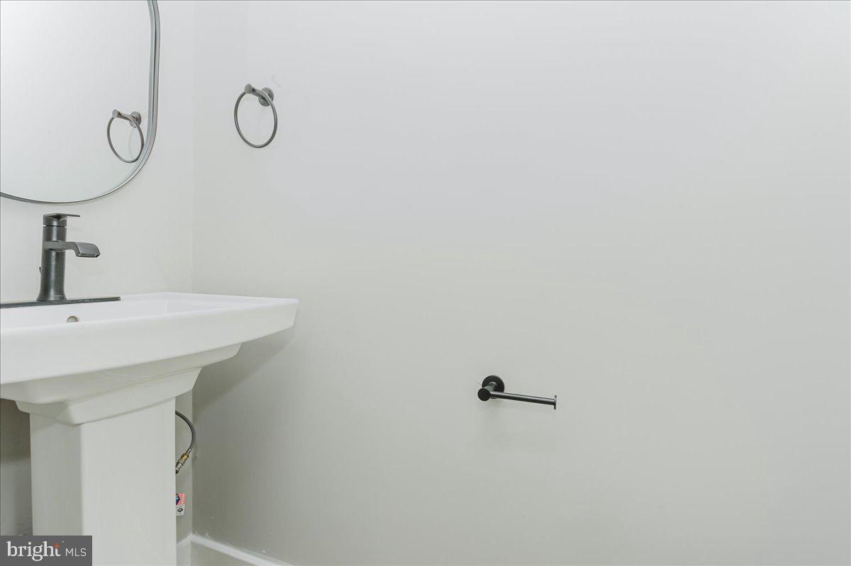 217 Sycamore Ridge Road Laurel, MD 20724 - Photo 13 of 25 Gallery Image 13