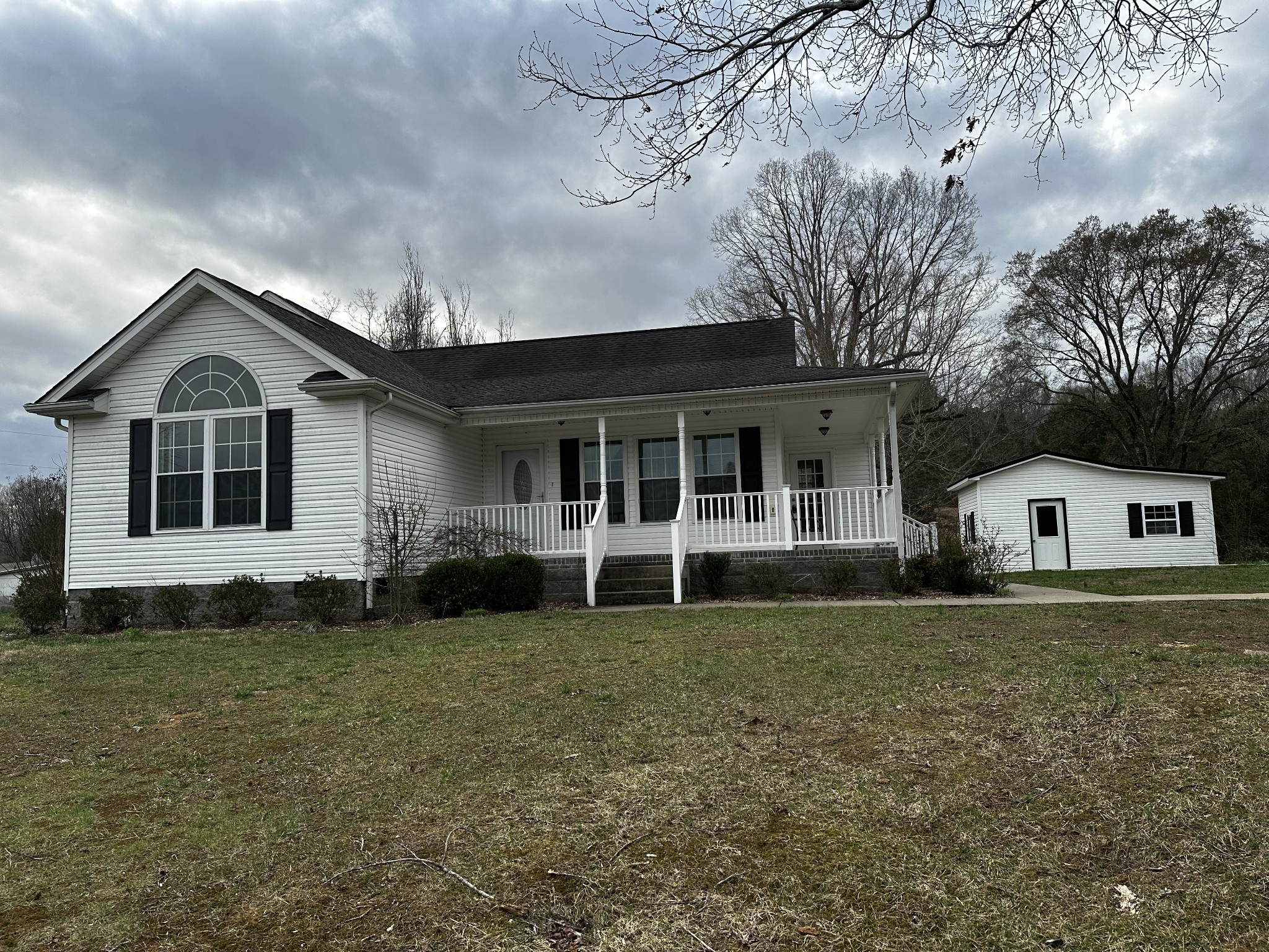 2607 Cumberland City Road Dover, TN 37058 - Photo 1 of 25