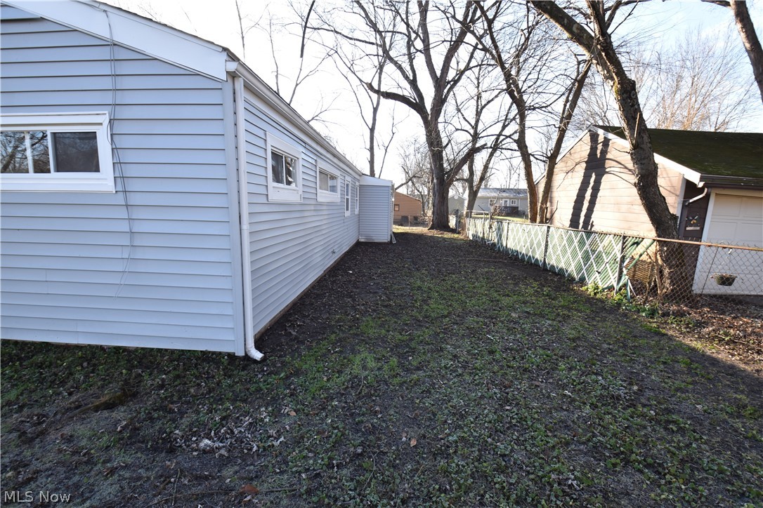 862 Dawson Road Akron, OH 44320 - Photo 20 of 23 Gallery Image 20