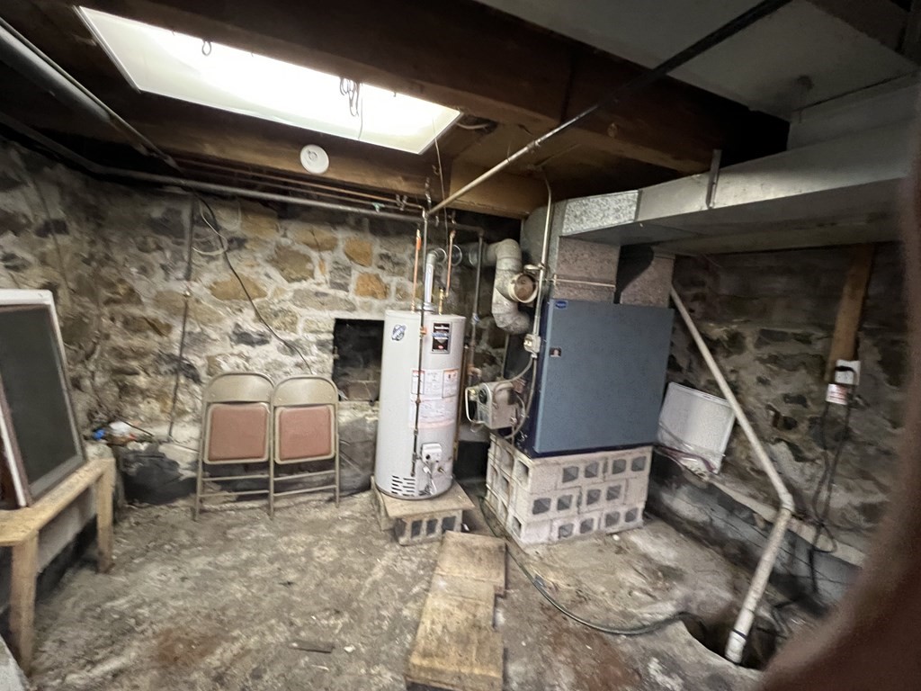 21 Lafayette Street Marblehead, MA 01945 - Photo 10 of 22