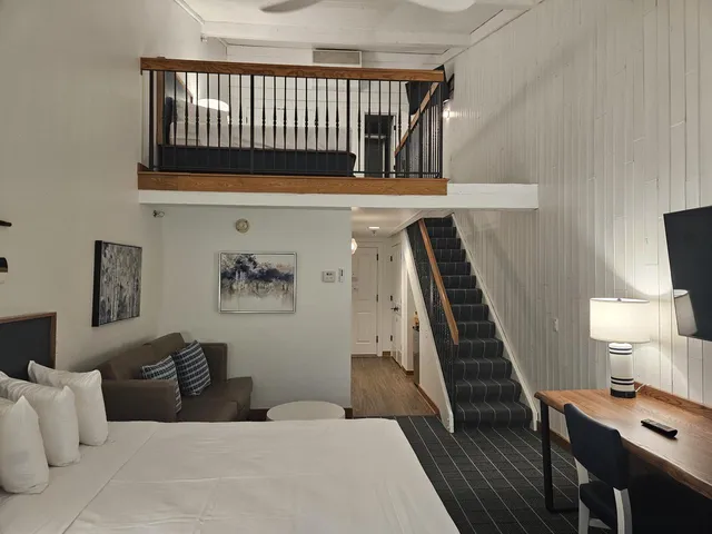 $55,000 | 2400 East Geneva, Unit 1923, Williams Bay, WI 53115