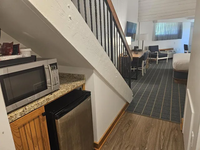 $55,000 | 2400 East Geneva, Unit 1923, Williams Bay, WI 53115