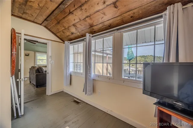 $350,000 | 54 Stealth Cove Drive, Roach, MO 65787