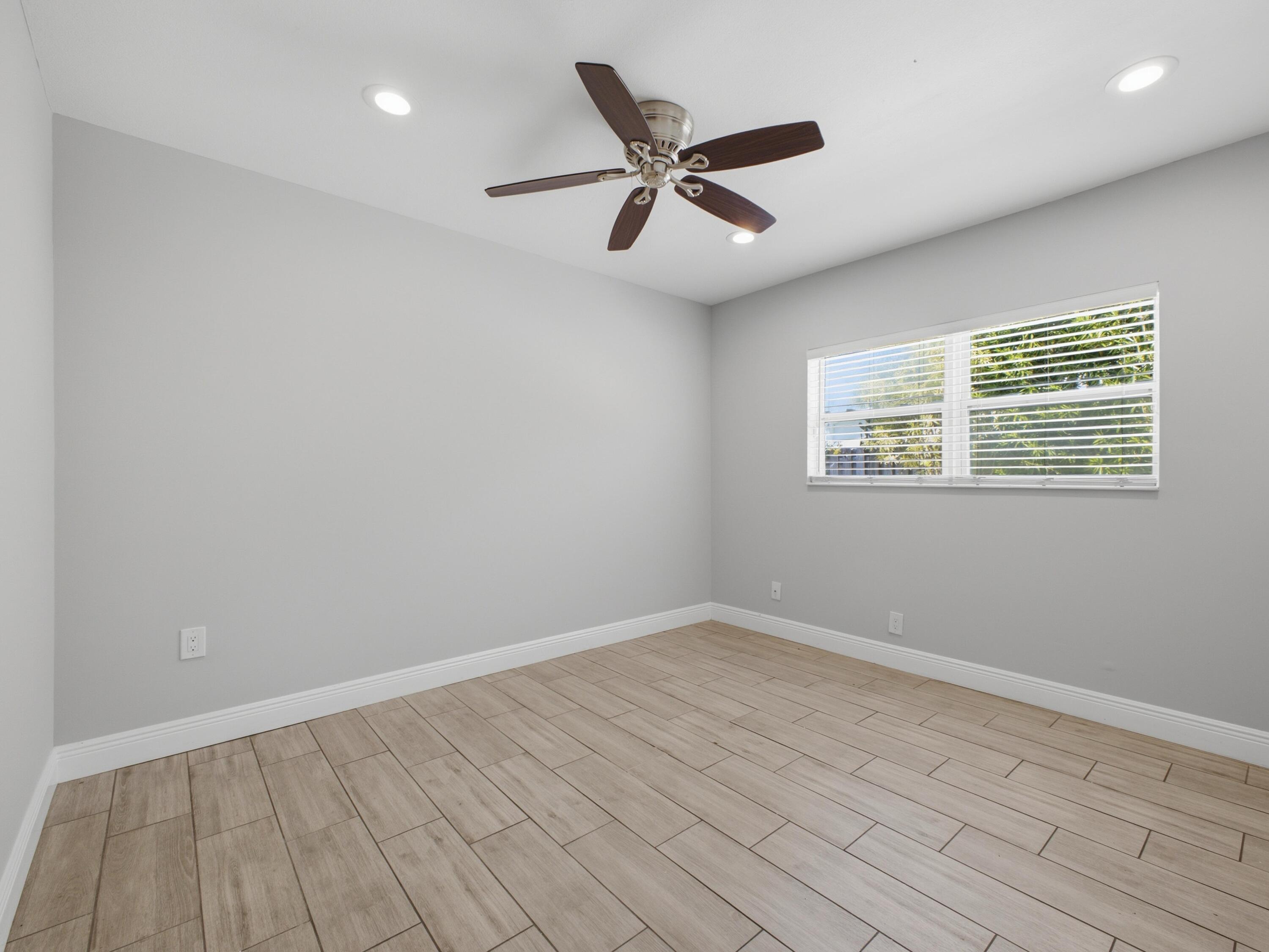 3125 Albatross Road Delray Beach, FL 33444 - Photo 16 of 26 A Guest Bedroom 1