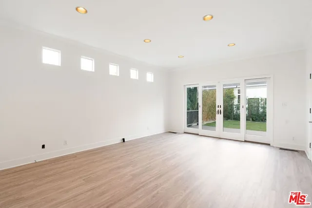 $13,000 | 2658 34th Street, Santa Monica, CA 90405