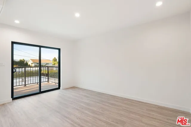 $13,000 | 2658 34th Street, Santa Monica, CA 90405