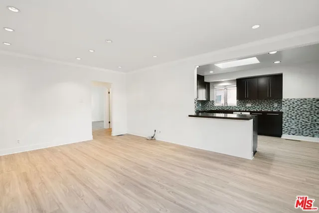 $13,000 | 2658 34th Street, Santa Monica, CA 90405