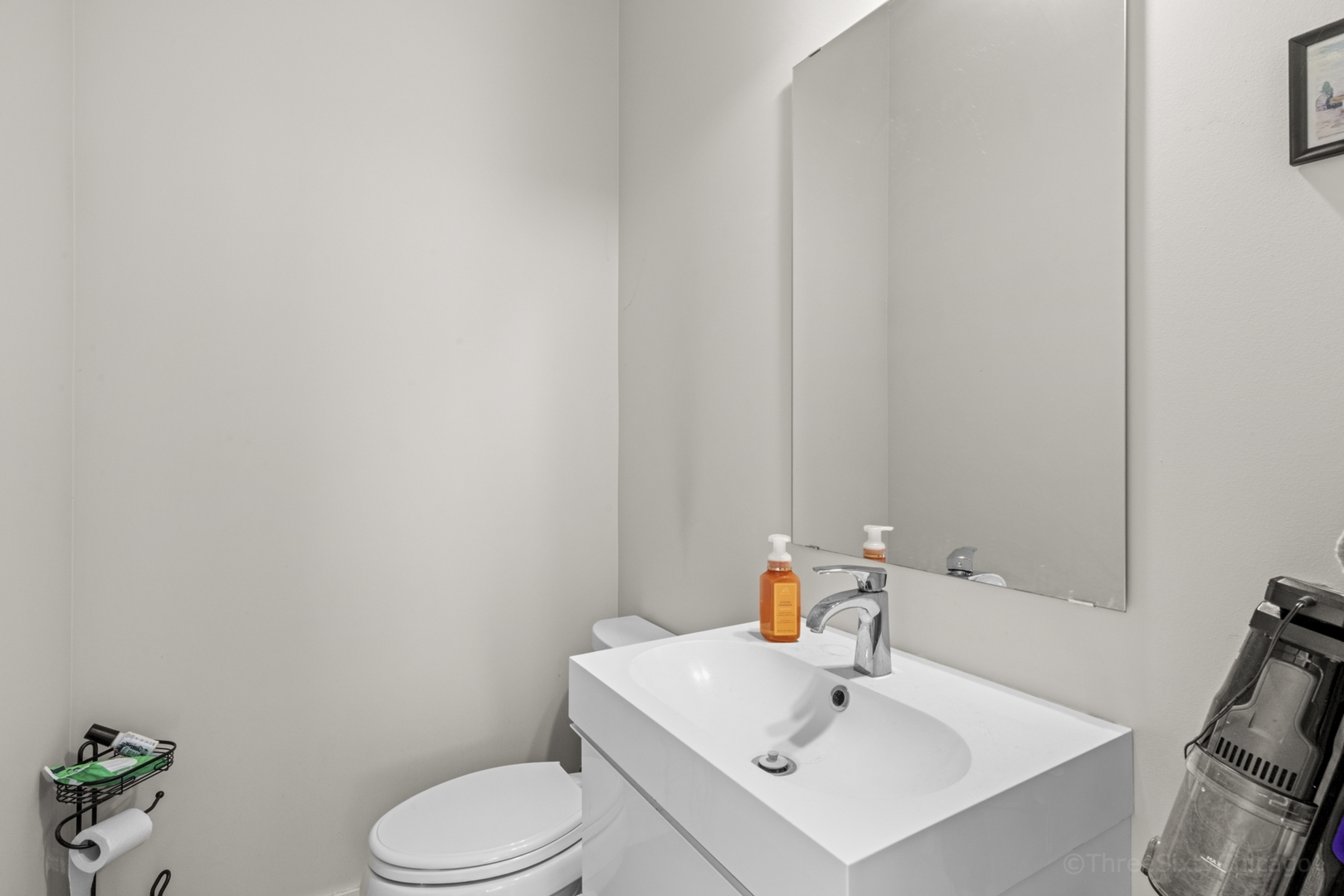 2927 West Wilcox Street Chicago, IL 60612 - Photo 6 of 26