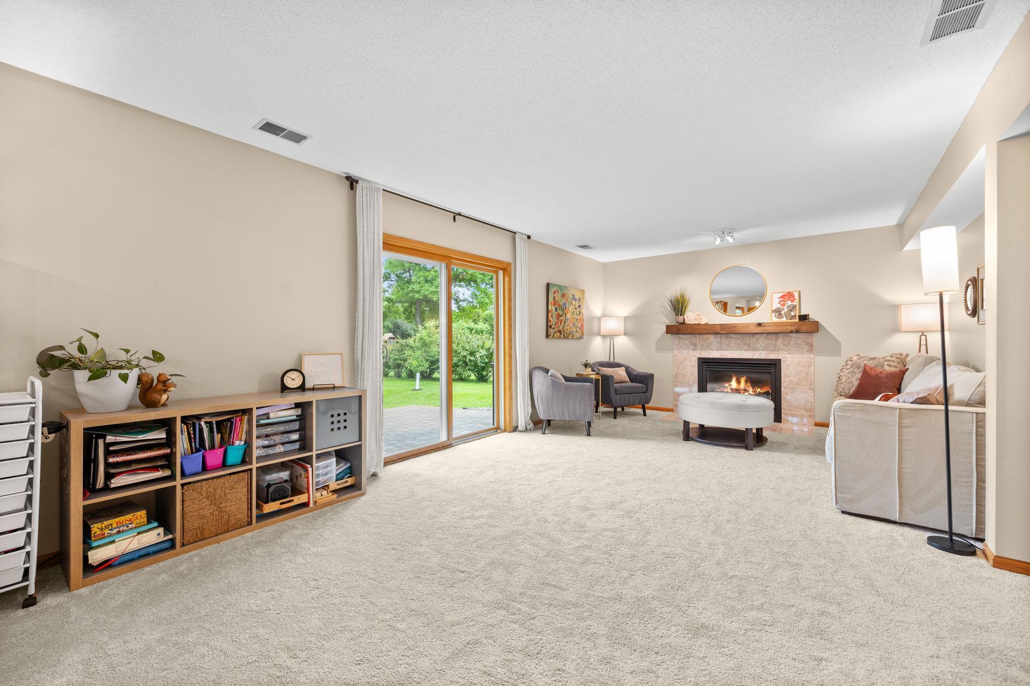 1748 Valley Ridge Place Chanhassen, MN 55317 - Photo 11 of 35 Gallery Image 11