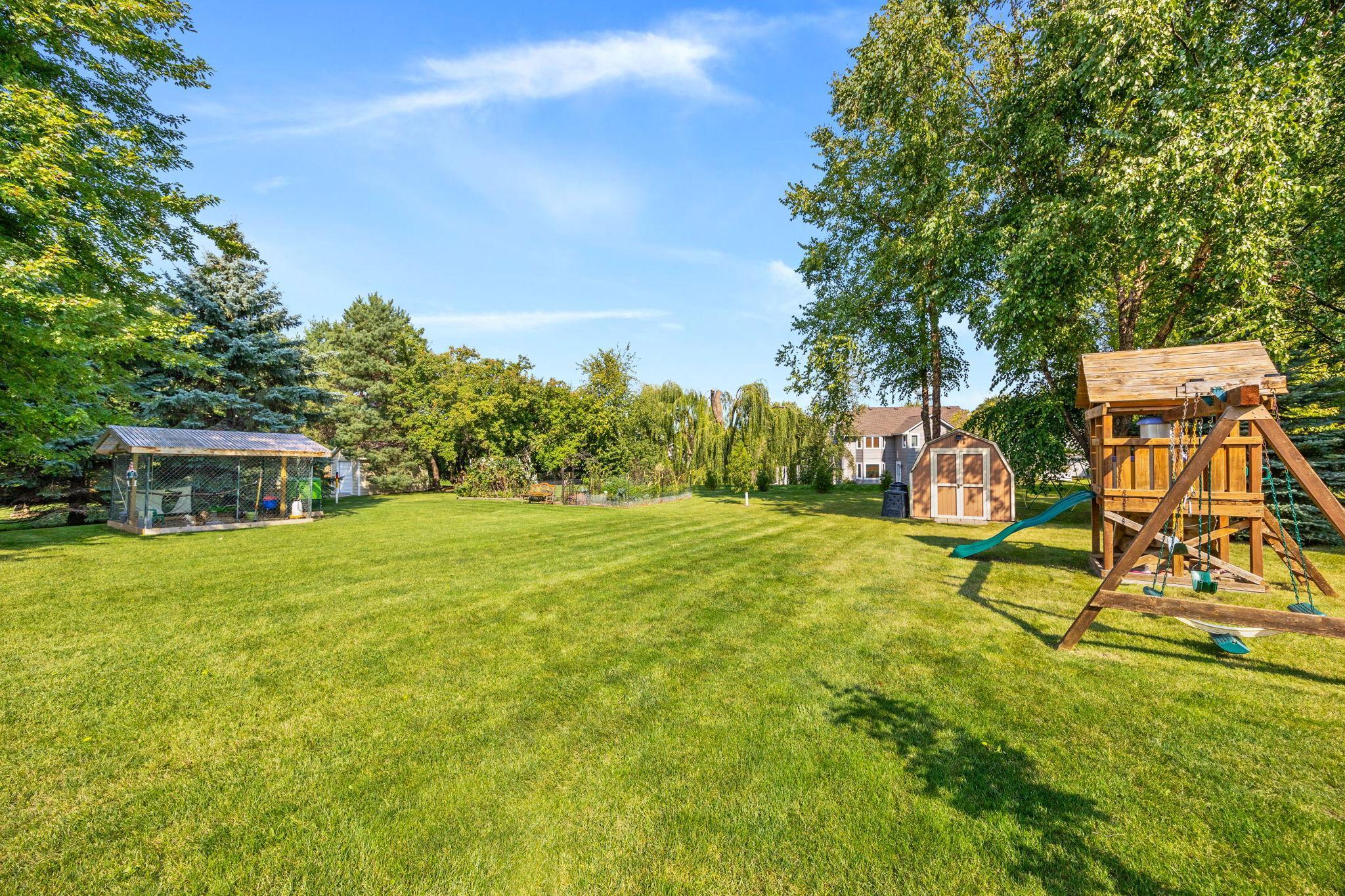 1748 Valley Ridge Place Chanhassen, MN 55317 - Photo 30 of 35 Gallery Image 30