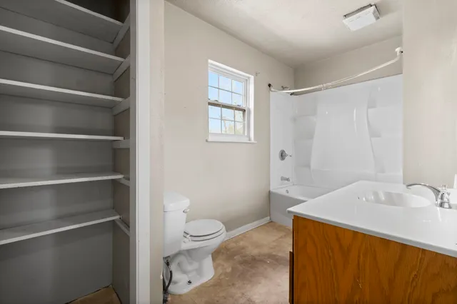 $280,000 | 2292 Rolling Hills Road, Conroe, TX 77303