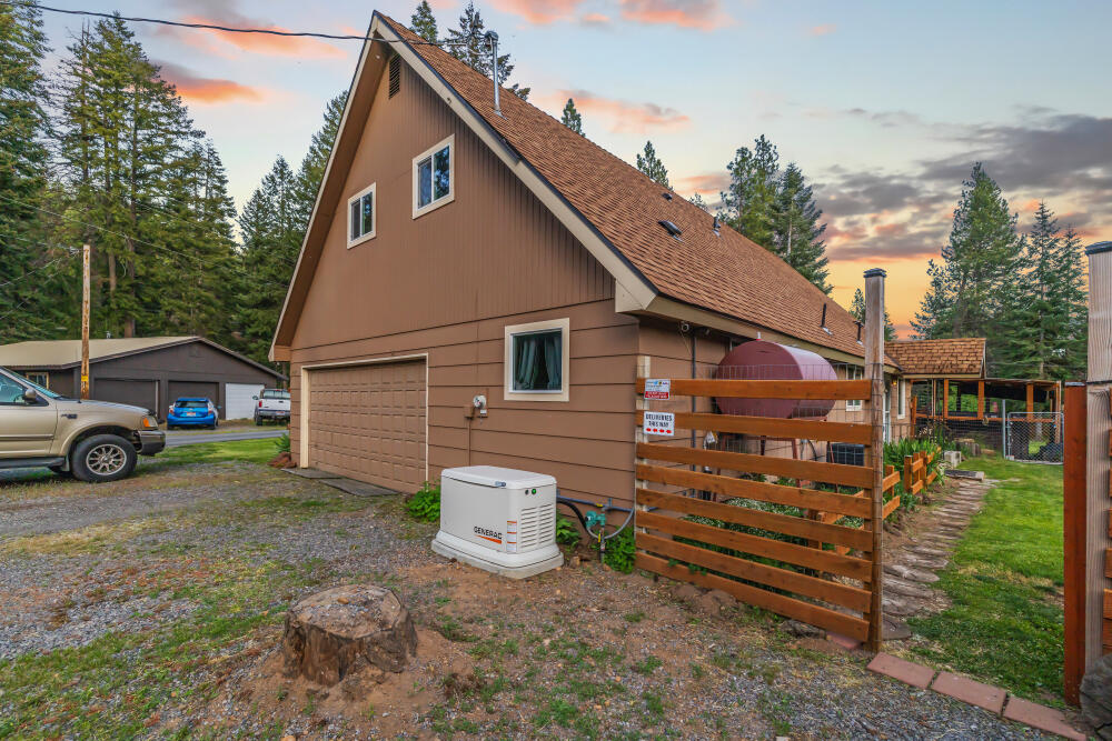 27233 Rocky Point Road Klamath Falls, OR 97601 - Photo 75 of 85