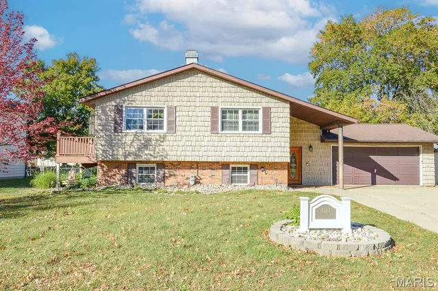 $70,000 | 409 Thouvenot Lane, New Baden, IL 62265