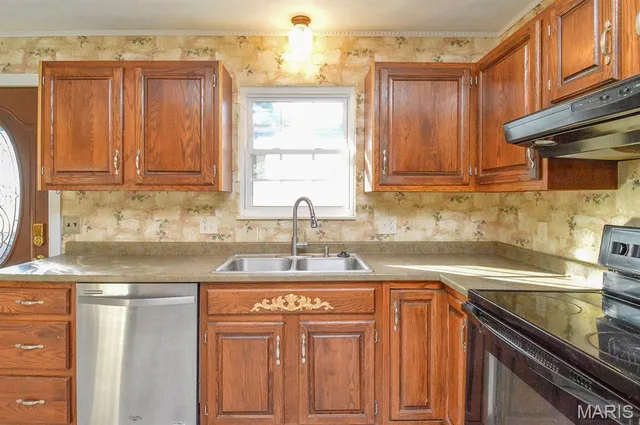 $70,000 | 409 Thouvenot Lane, New Baden, IL 62265