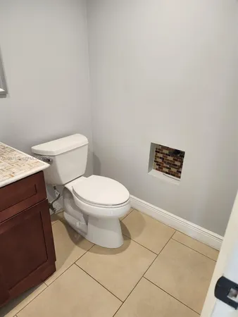$3,450 | 537 North University Drive, Unit 71, Plantation, FL 33324