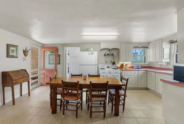 $825,000 | 730 Highway 84, Goldthwaite, TX 76844