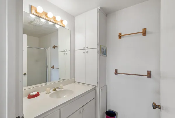 $825,000 | 730 Highway 84, Goldthwaite, TX 76844