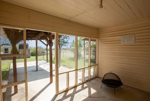 $825,000 | 730 Highway 84, Goldthwaite, TX 76844