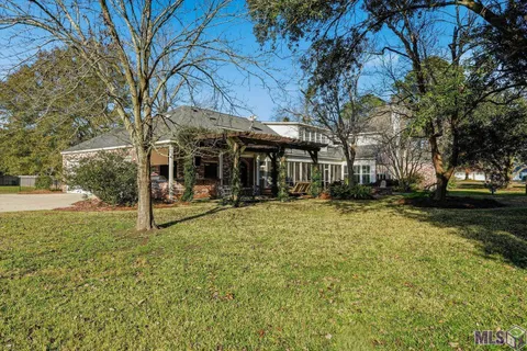 $815,000 | 2806 Dakin Avenue, Baton Rouge, LA 70820