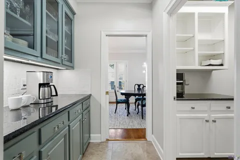 $815,000 | 2806 Dakin Avenue, Baton Rouge, LA 70820