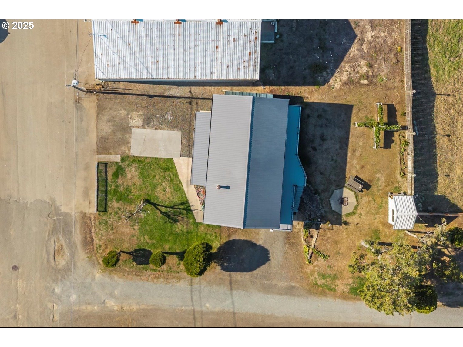 63347 Charleston Road Coos Bay, OR 97420 - Photo 47 of 48