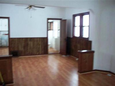 217 2nd Avenue South Clinton, IA 52732 - Photo 2 of 7