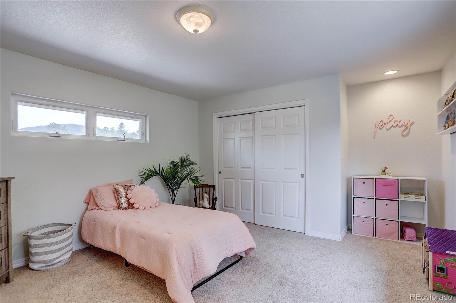 745 Spruce Road Larkspur, CO 80118 - Photo 17 of 40 Gallery Image 17