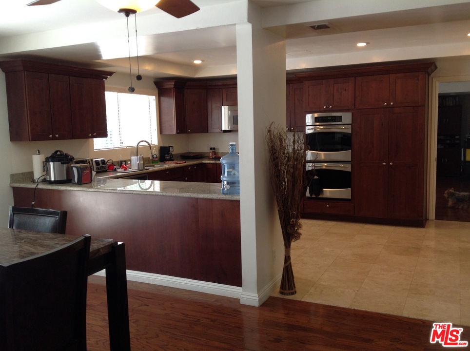 18406 Blackhawk Street Porter Ranch, CA 91326 - Photo 5 of 18 Gallery Image 5