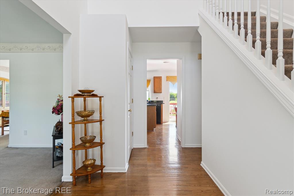 4104 Pond Run Canton, MI 48188 - Photo 9 of 50 Gallery Image 9