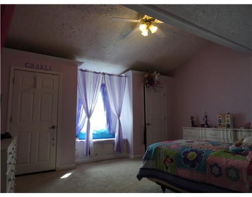 468 Washington Road Waynesburg, PA 15370 - Photo 9 of 18 Bedroom.