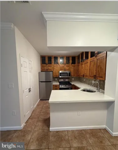 $1,950 | 12901 Alton Square, Unit 102, Herndon, VA 20170