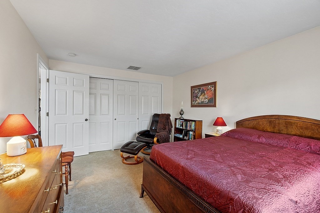 912 Ridgefield Circle, Unit C Clinton, MA 01510 - Photo 12 of 23 Gallery Image 12