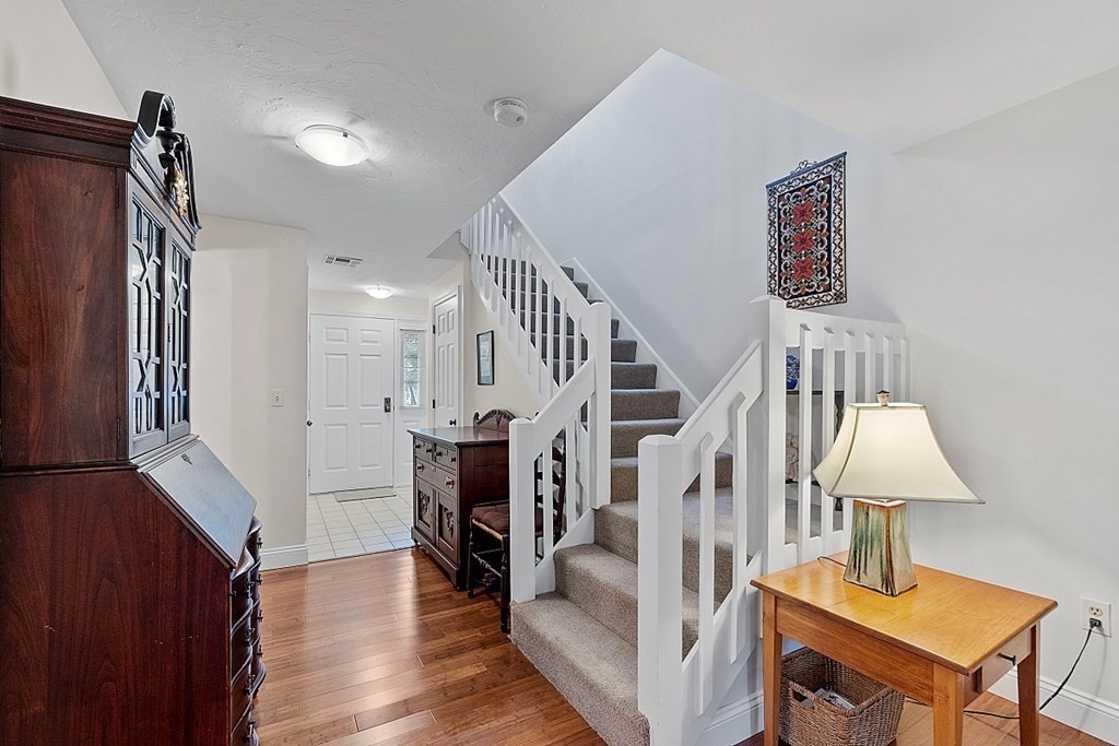 912 Ridgefield Circle, Unit C Clinton, MA 01510 - Photo 6 of 23 Gallery Image 6