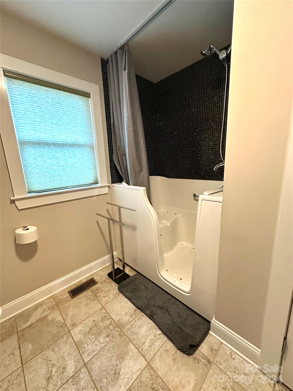 1260 East Ridge Road Salisbury, NC 28144 - Photo 12 of 25 Gallery Image 12
