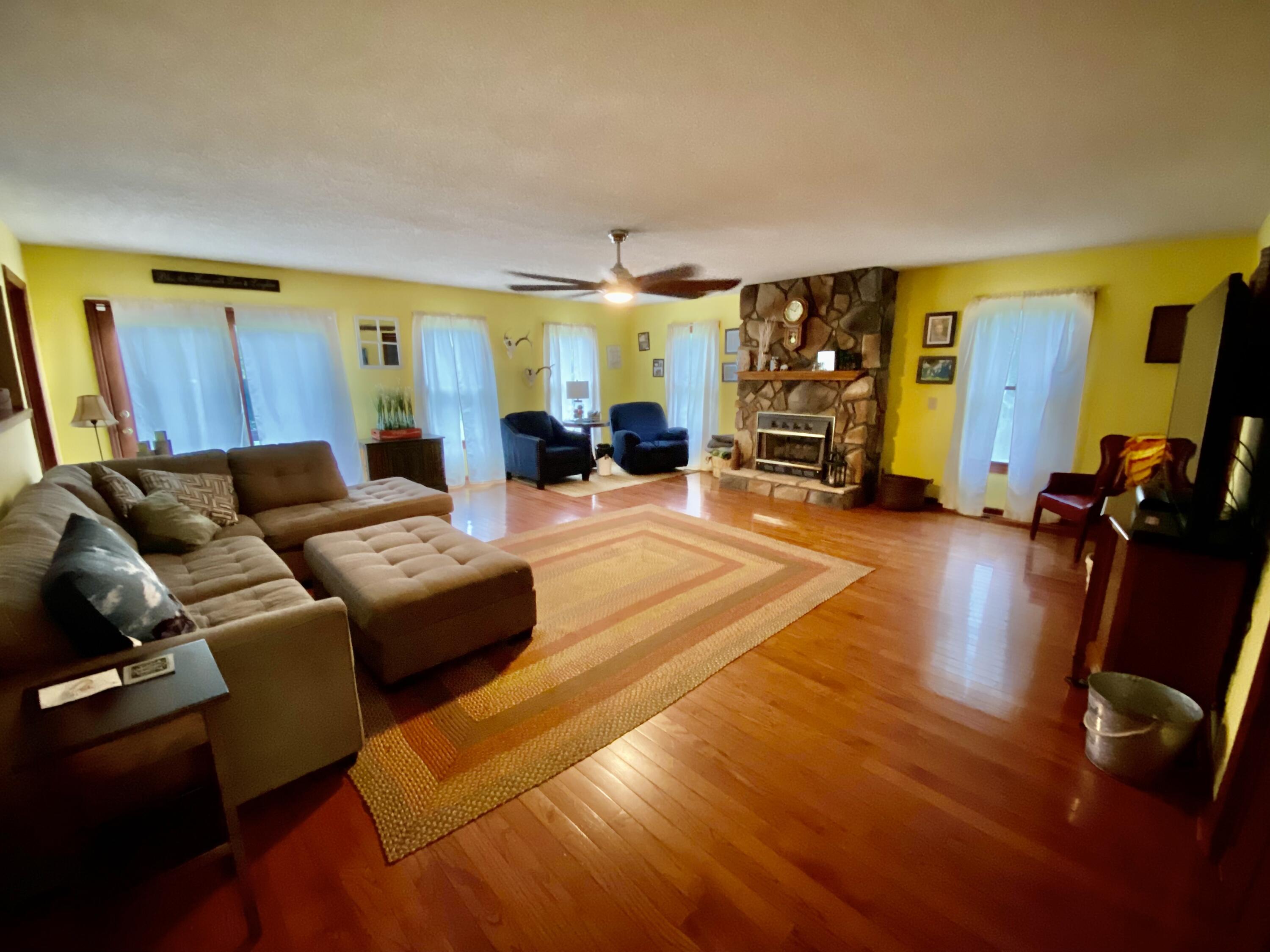 315 Green Lake Road Rockingham, NC 28379 - Photo 39 of 47 Very large family room