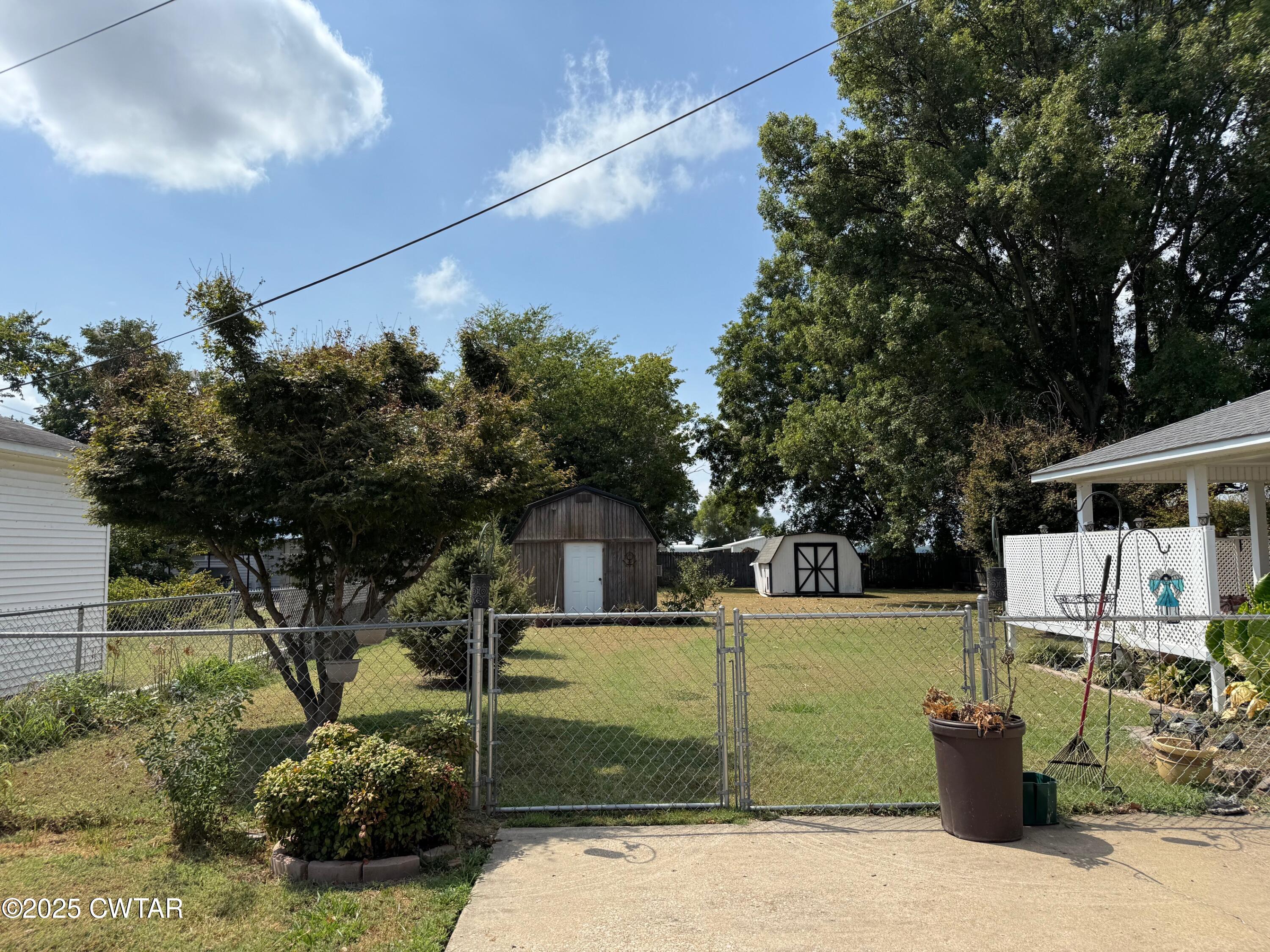 209 North Main Street Ridgely, TN 38080 - Photo 49 of 58 a view of a patio