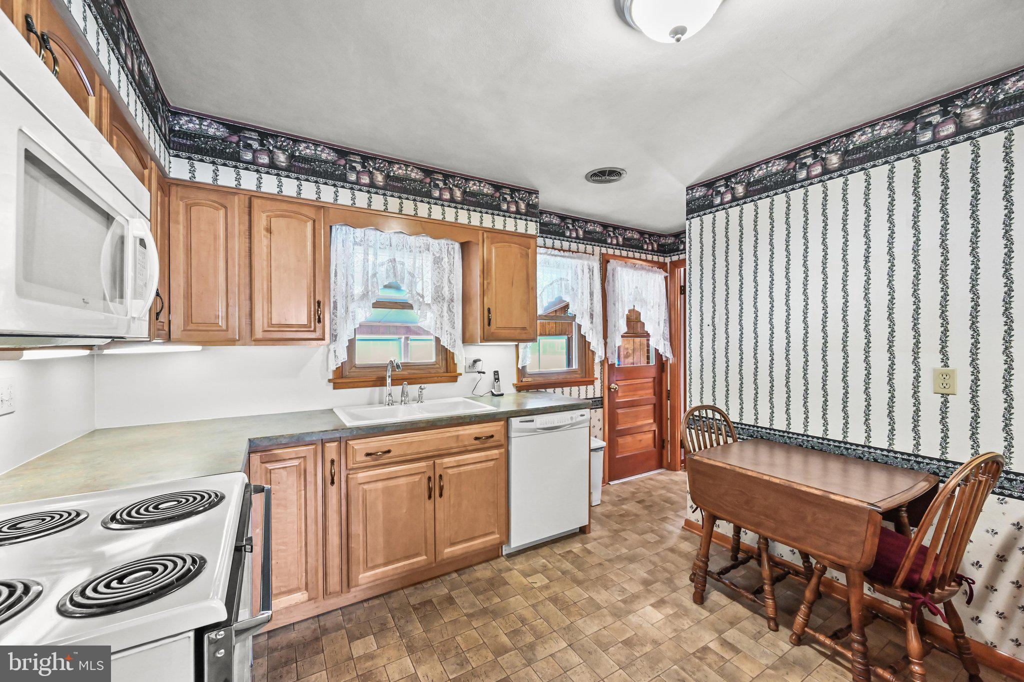 720 McCosh Street Hanover, PA 17331 - Photo 8 of 38 Gallery Image 8