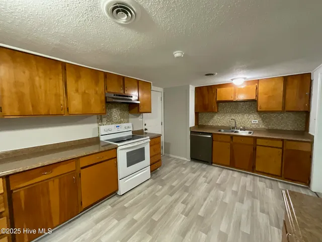 $250,000 | 127 Lake Bay Church Road, Vass, NC 28394