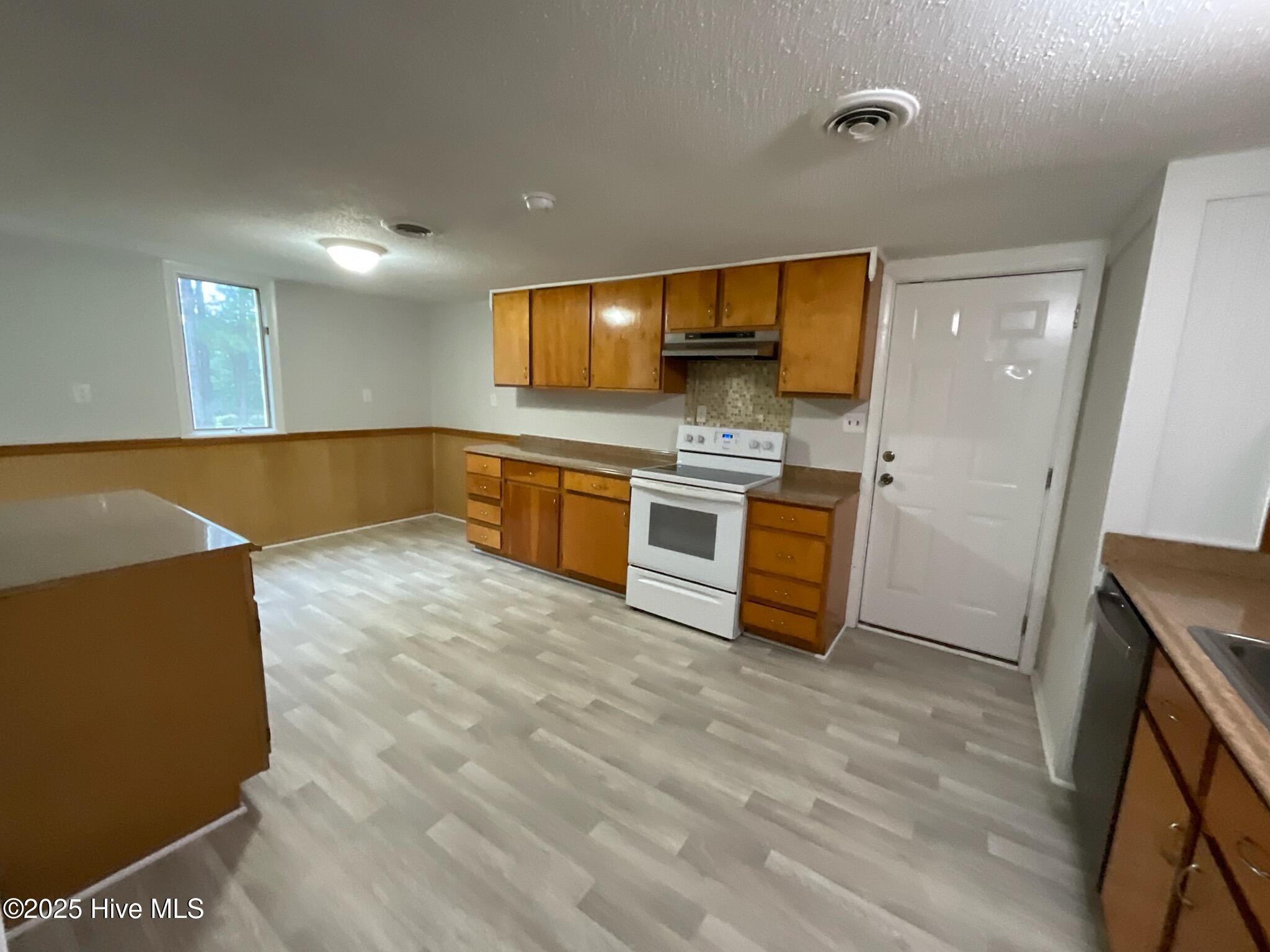 127 Lake Bay Church Road Vass, NC 28394 - Photo 5 of 15 IMG_3201