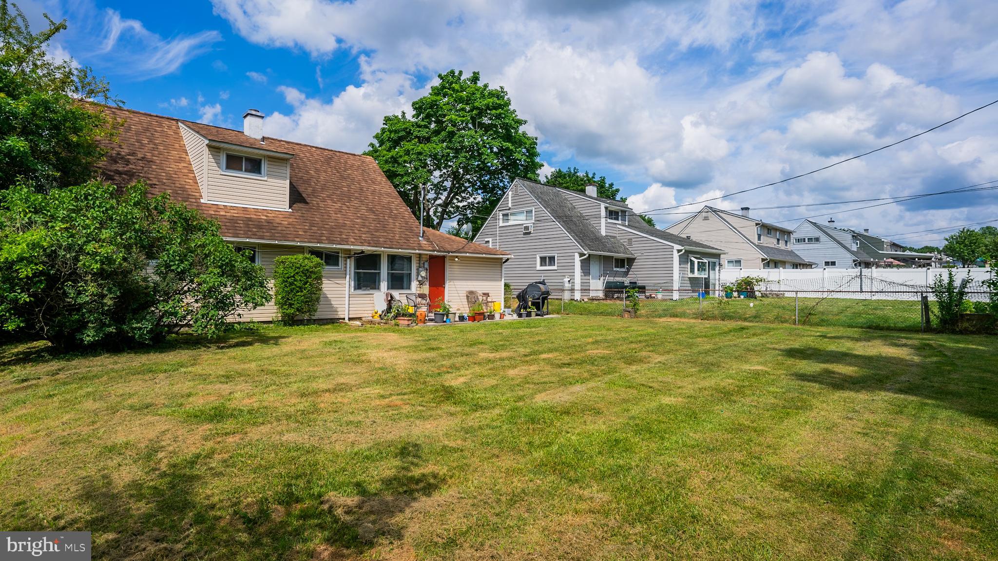 14 Pumpkin Hill Road Levittown, PA 19056 - Photo 23 of 24 Rear Exterior