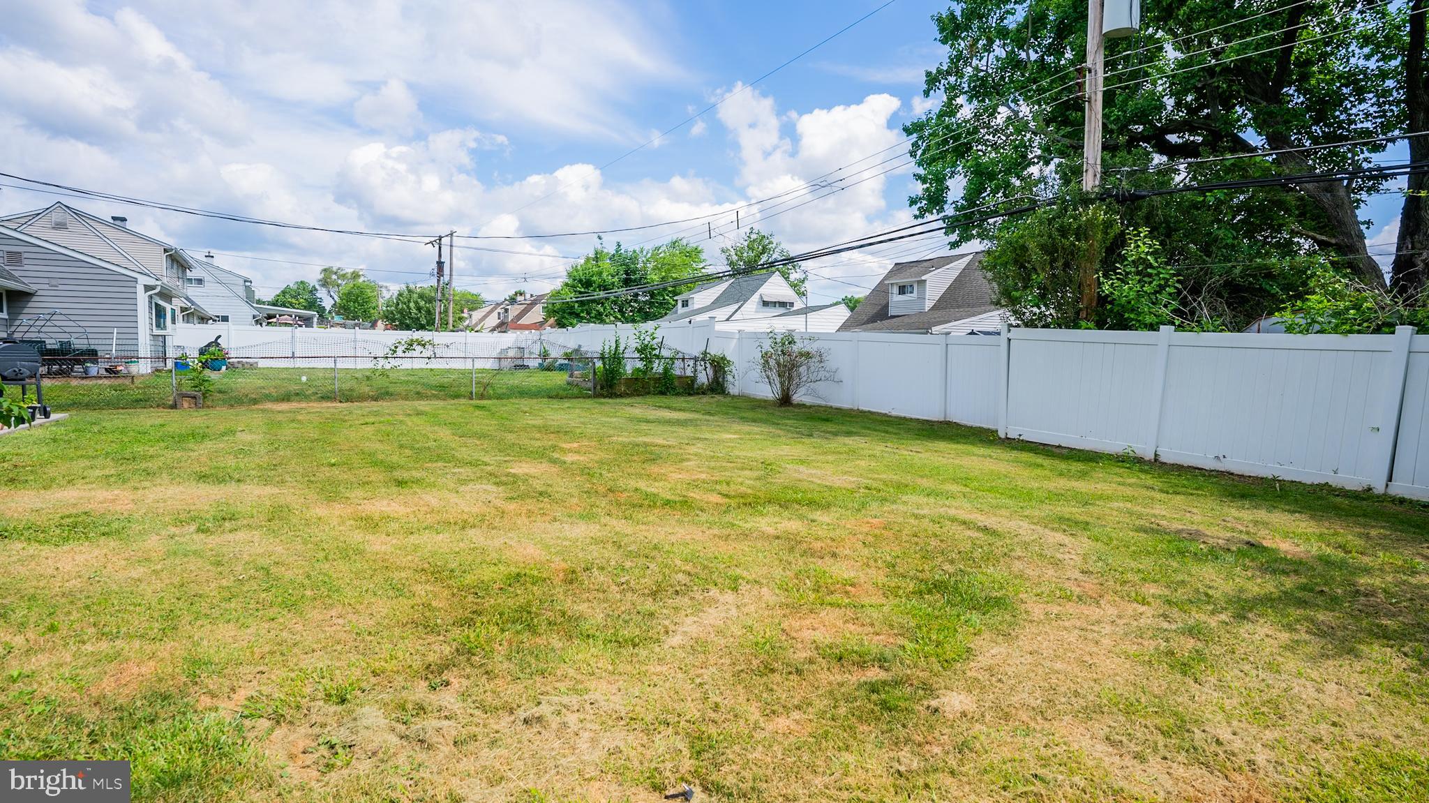 14 Pumpkin Hill Road Levittown, PA 19056 - Photo 24 of 24 Rear Yard