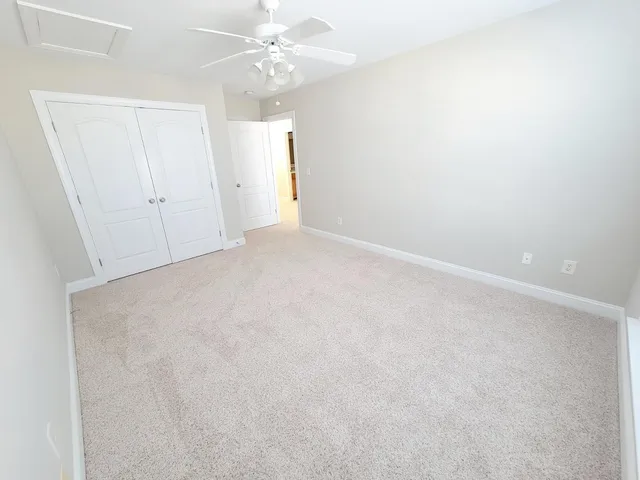 a view of a livingroom with an empty space