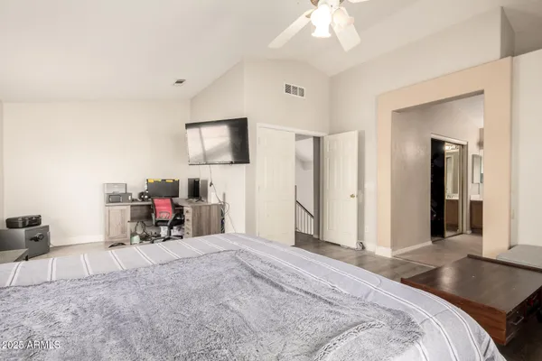 $563,900 | 4604 East Summerhaven Drive, Phoenix, AZ 85044
